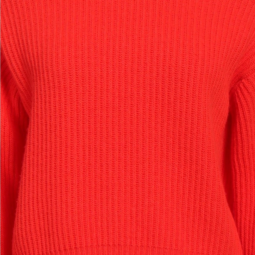New! Sweater! - Picture 4 of 5